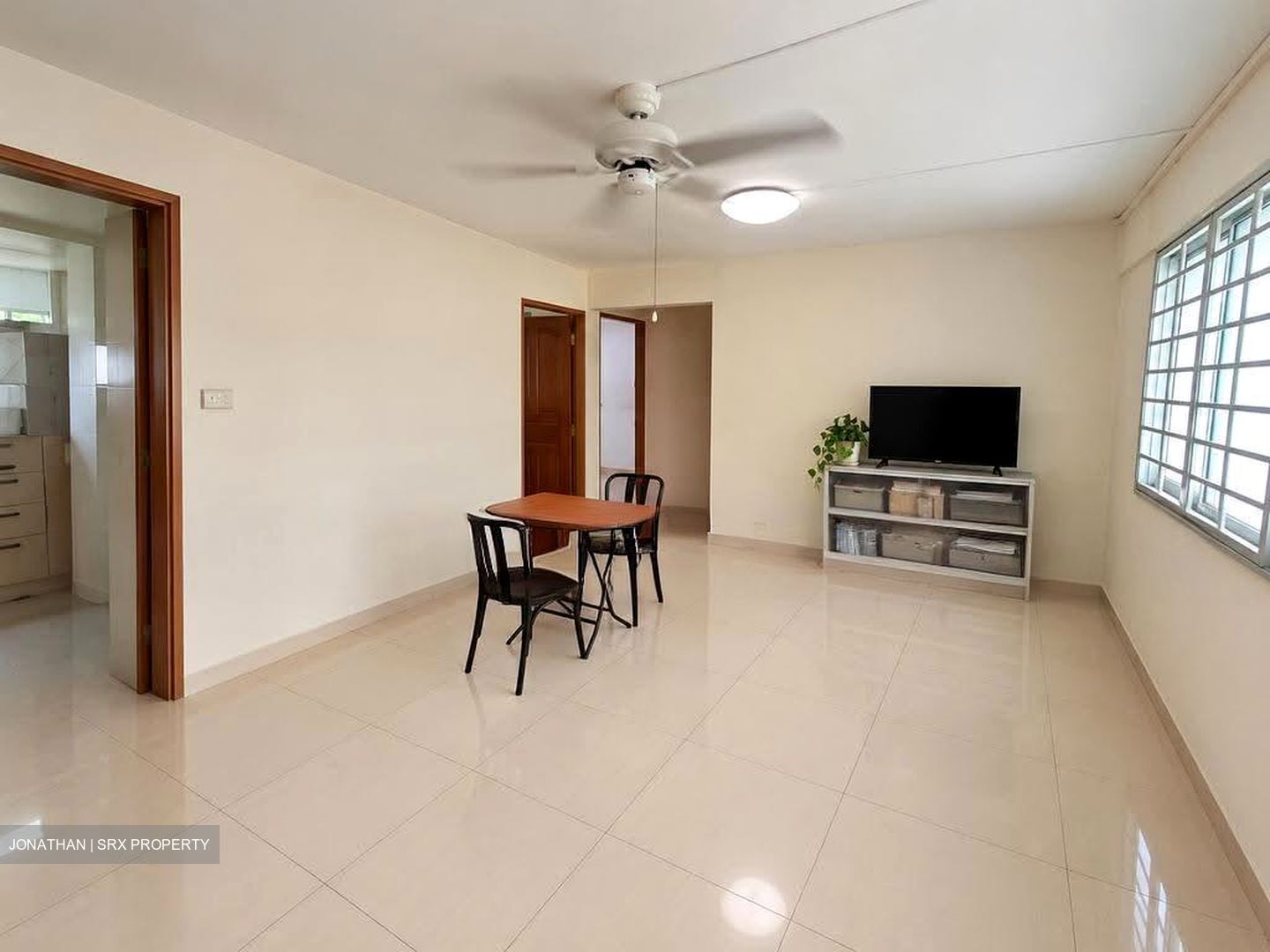 Yishun Sunshine (D27), Office #627822011